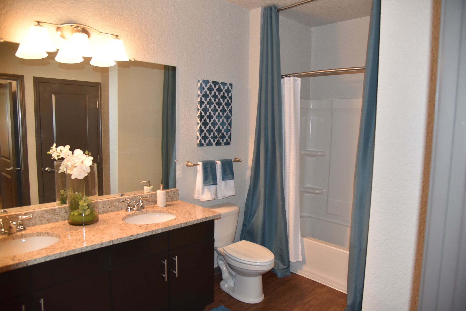 Photos of Springs at Knapp's Crossing in Grand Rapids, MI